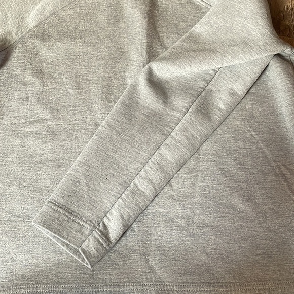 Ardene ACW grey sweat shirt - Picture 2 of 3